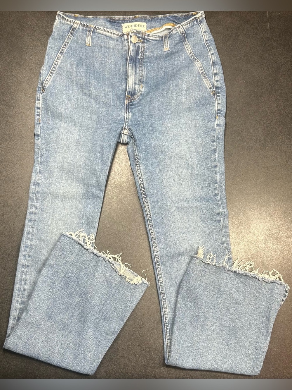 We The Free Size 28 "The Insider" Light Wash Crop Step Flared Fray Jeans